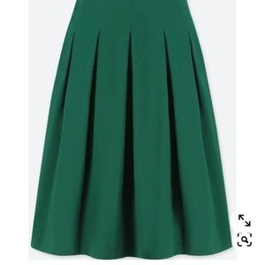 UNIQLO Women's High-waist Dry Stretch Tucked Skirt